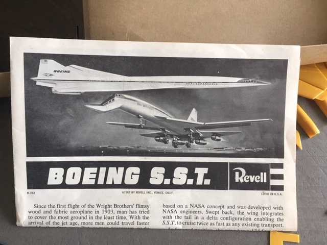 bo- wing 2707 SST form another 2 machine set 1/200 Revell 1967 year the first version 