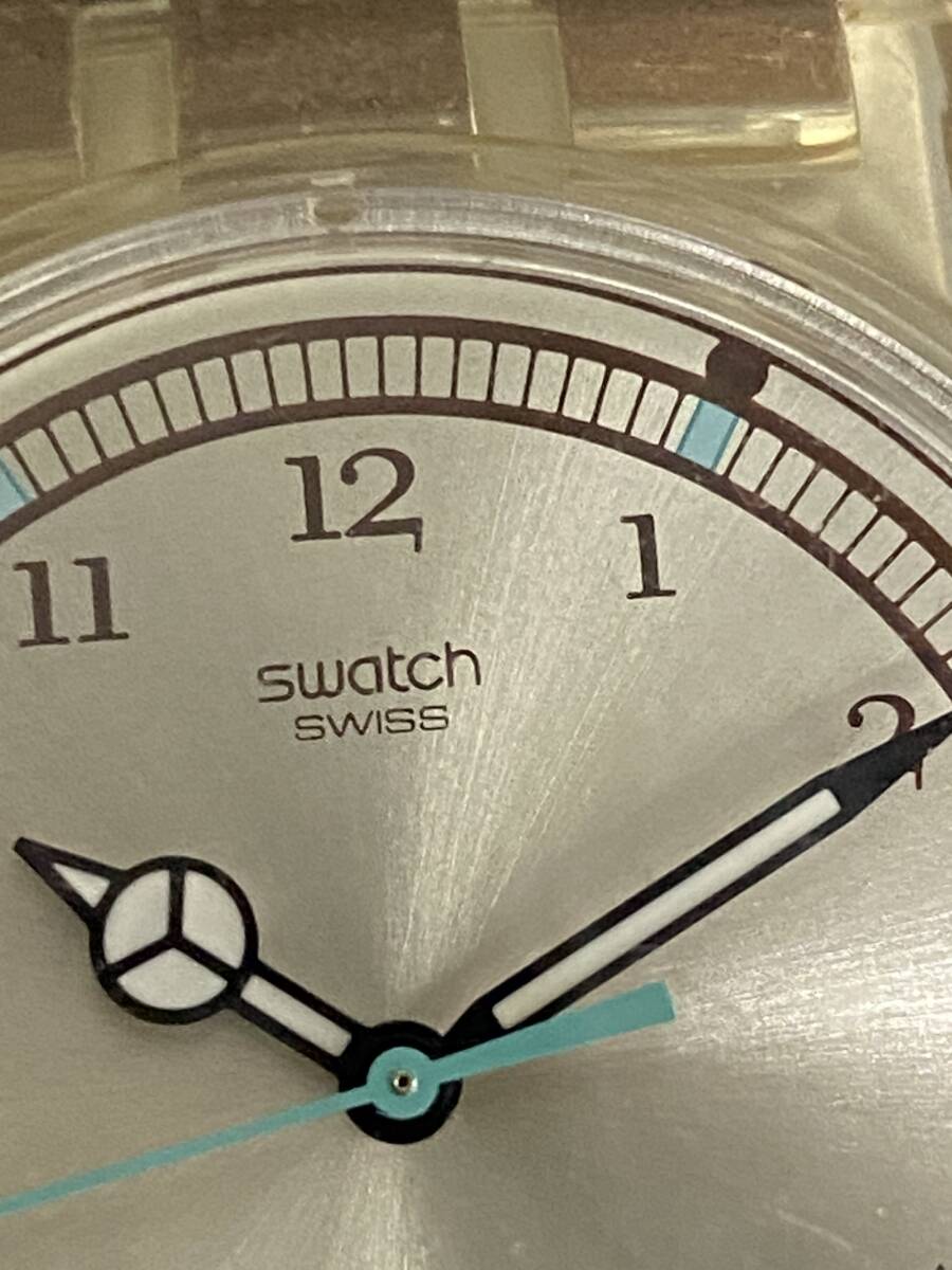 スウォッチ腕時計　SWATCH SWISS #748 ベルト欠品　軽量スケルトンケース　三針　デイト付き　中古稼働品　_画像3