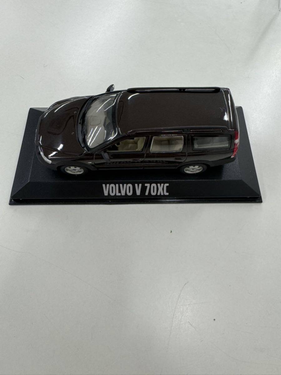 ミニカー　1/43　V70XC　ボルボ　VOLVO　　ディーラー正規品　モデルカー