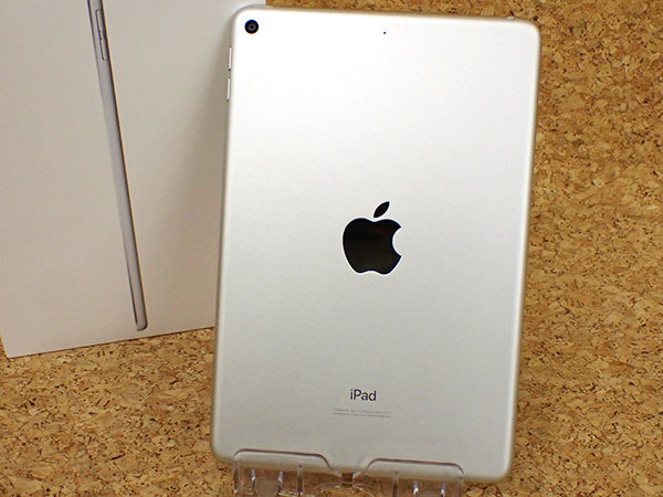 【中古 割れ】iPad mini 7.9インチ 第5世代 Wi-Fi 256GB シルバー MUU52J/A 2019年春モデル ガラス割れ 画面割れ(PBA210-1)_画像2