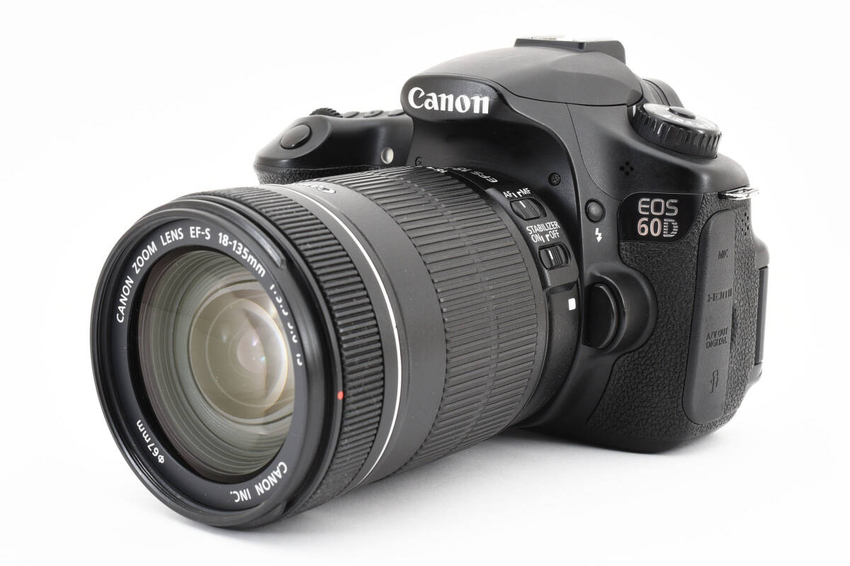 ★美品★ Canon EOS 60D EF-S 18-135mm ISキット キヤノン　＃2344_画像2