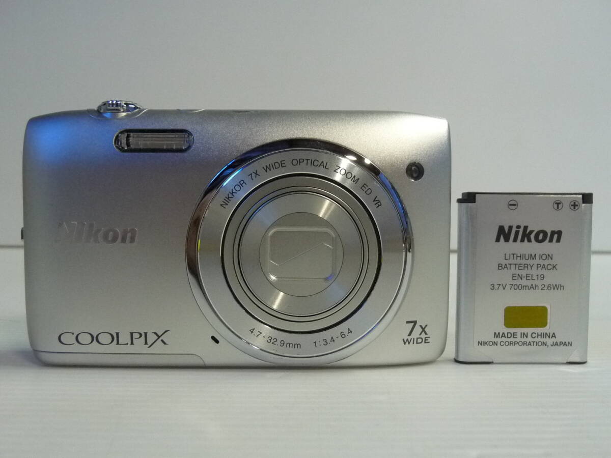 Nikon ニコン COOLPIX S3500 シルバー バッテリー付き デジカメ デジタルカメラ