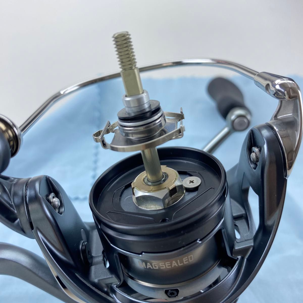 ダイワ DAIWA 23エアリティ LT2000S-H AIRITY ラインローラー ダイワ DAIWA 23エアリティ LT2000S-H AIRITY ラインローラー
