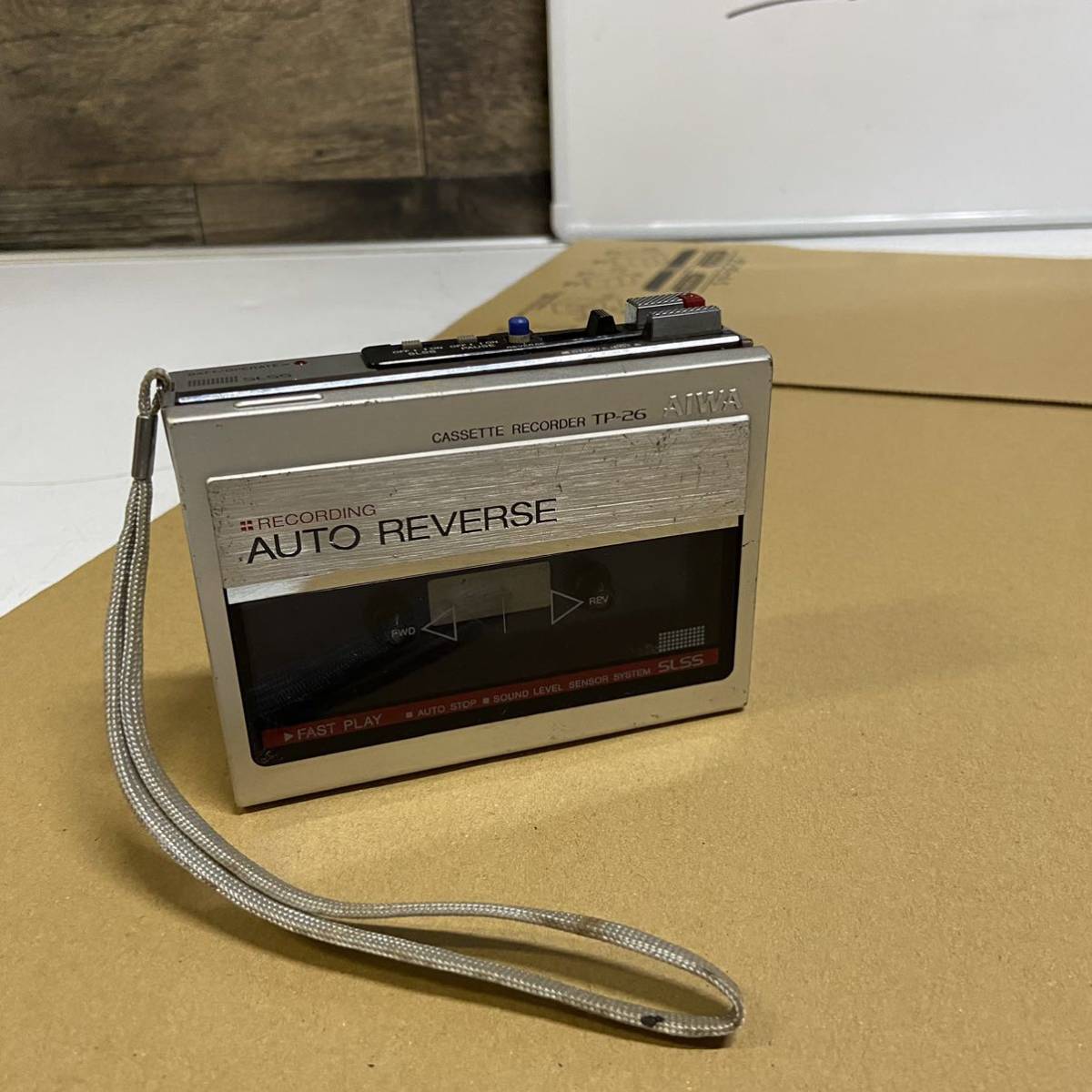 AIWA アイワ ポータブル カセットレコーダー TP-26 カセットプレーヤー RECORDING AUTO REVERSE レトロ 中古_画像1