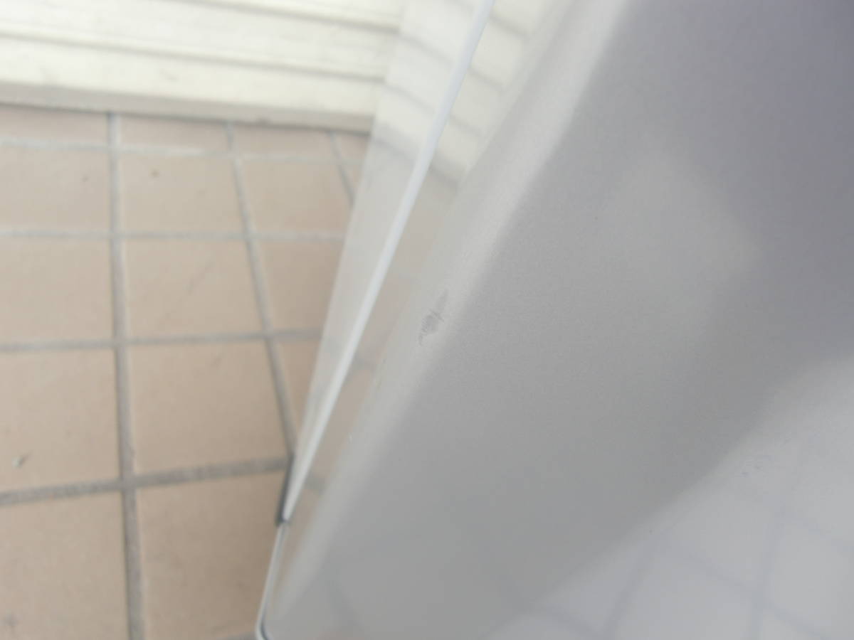 ●◇2ドア冷凍冷蔵庫 146L 三菱 MR-P15E-S 2020年製 シルバー 中古 小型 右開き 家電 一人暮らし用 お部屋まで搬入 送料無料 即決 3122_下ドア左角に打痕