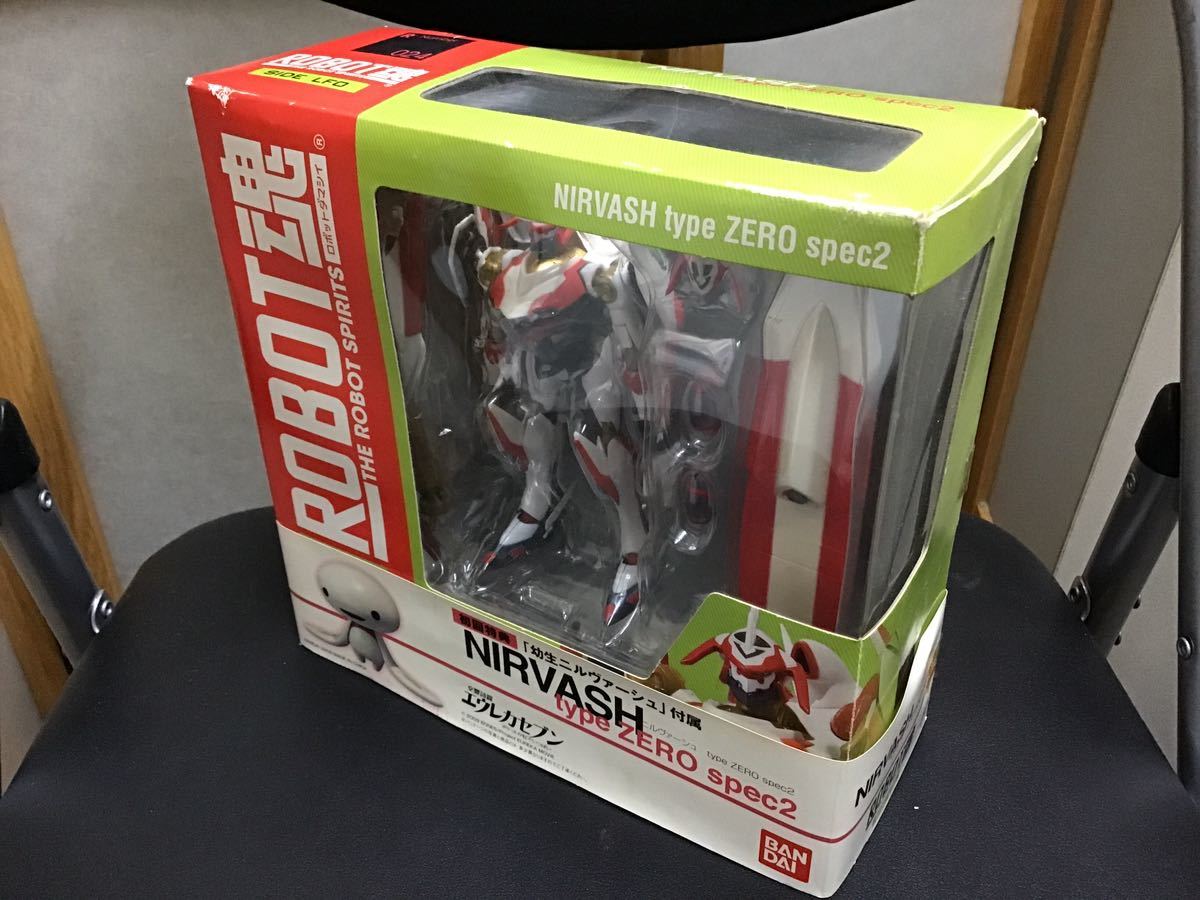 BANDAI ROBOT魂　THEROBOT SPIRITS NIVASH type ZERO spec2 交響詩篇エウレカセブン　フィギュア