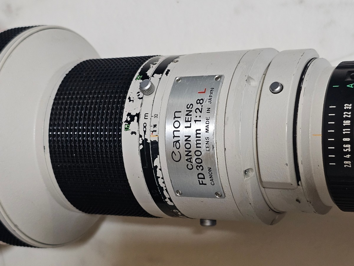 Canon キヤノン New FD 300mm F2.8L_画像2