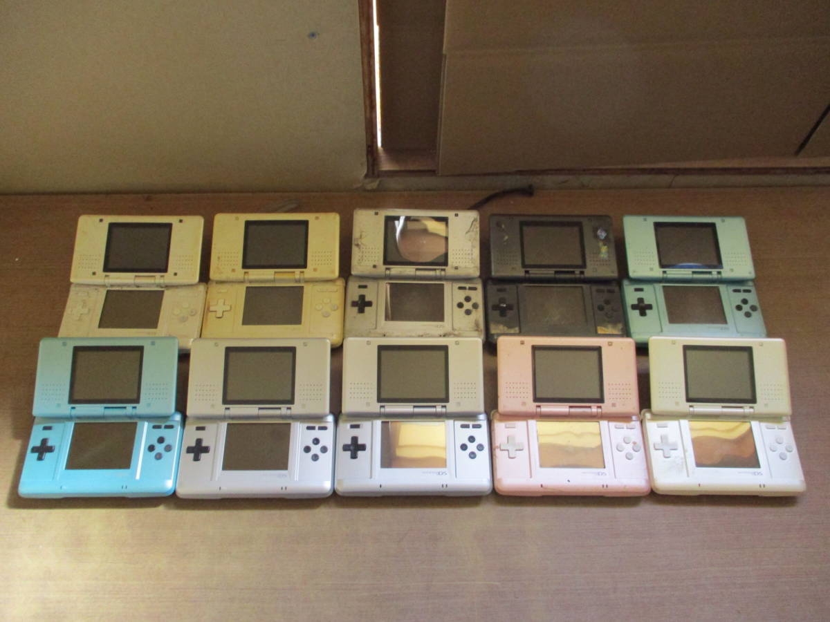 S849　棚4　現状品　ジャンク品　ニンテンドーDS　初期型　本体　10台セット　まとめ売り　任天堂　Nintendo　携帯ゲーム機_画像2