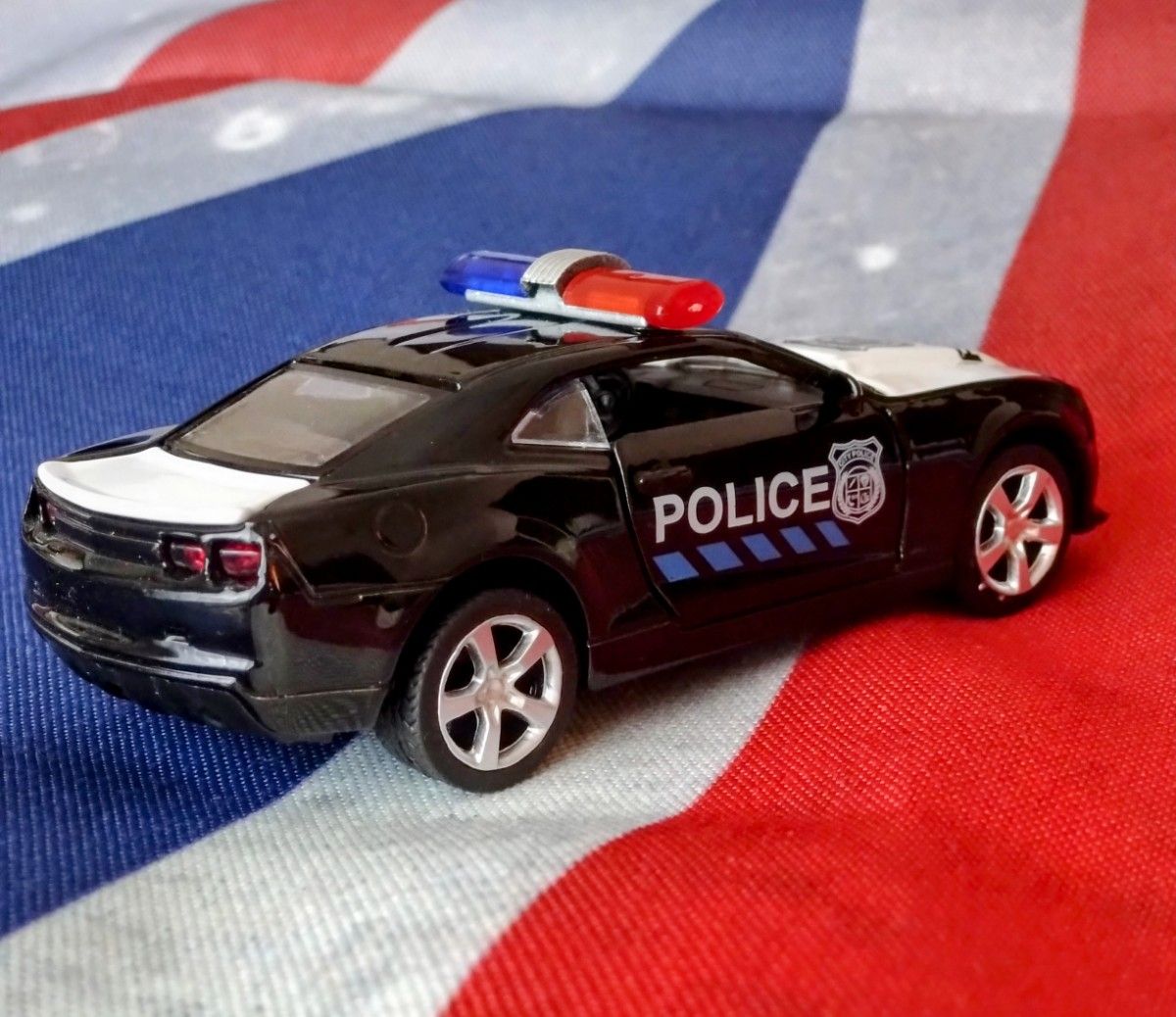 アメリカンポリスカー ミニカー シボレー カマロ Chevrolet Camaro POLICE パトカー