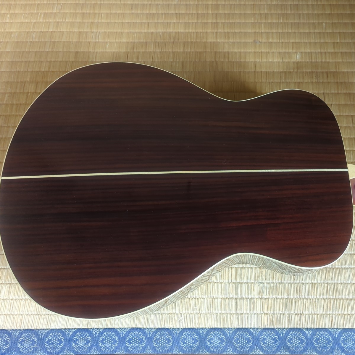 エレキアコースティックギター YAMAHA LS16 ケース付 新品同様８品の画像5