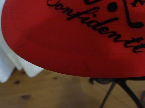 ∀ Confidentt ∀ GOLF FASHION　男女兼用　ゴルフ用　サンバイザー サンカット付　赤色帽子　サイズ５５cm〜５７cm　キャップ　帽子_画像7