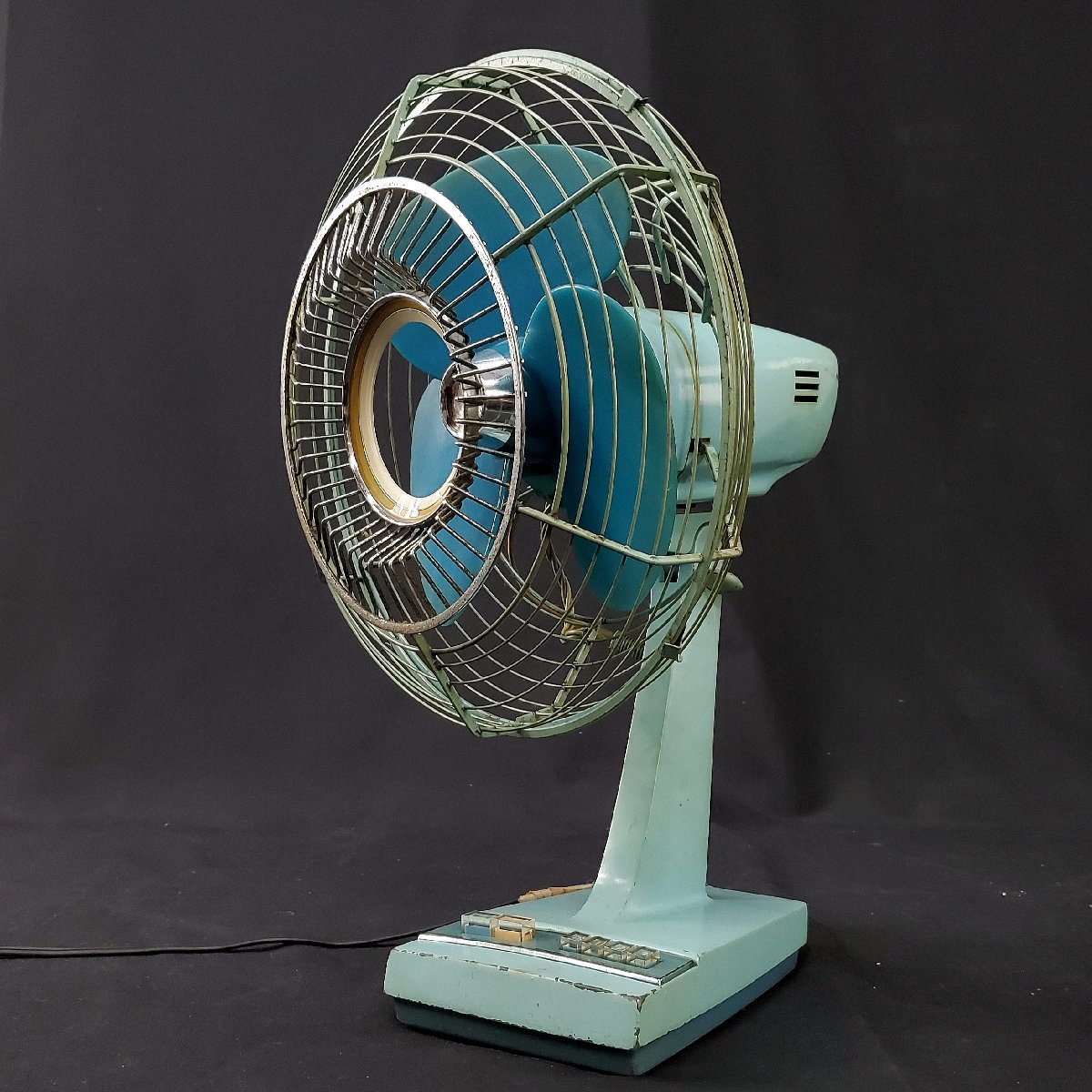 【宝蔵】昭和レトロ 三菱電機 扇風機 MITSUBISHI A.C. ELECTRIC FAN 25㎝細目扇K DM-25K ハイライトブルー ディスプレイ インテリア 箱付_画像3