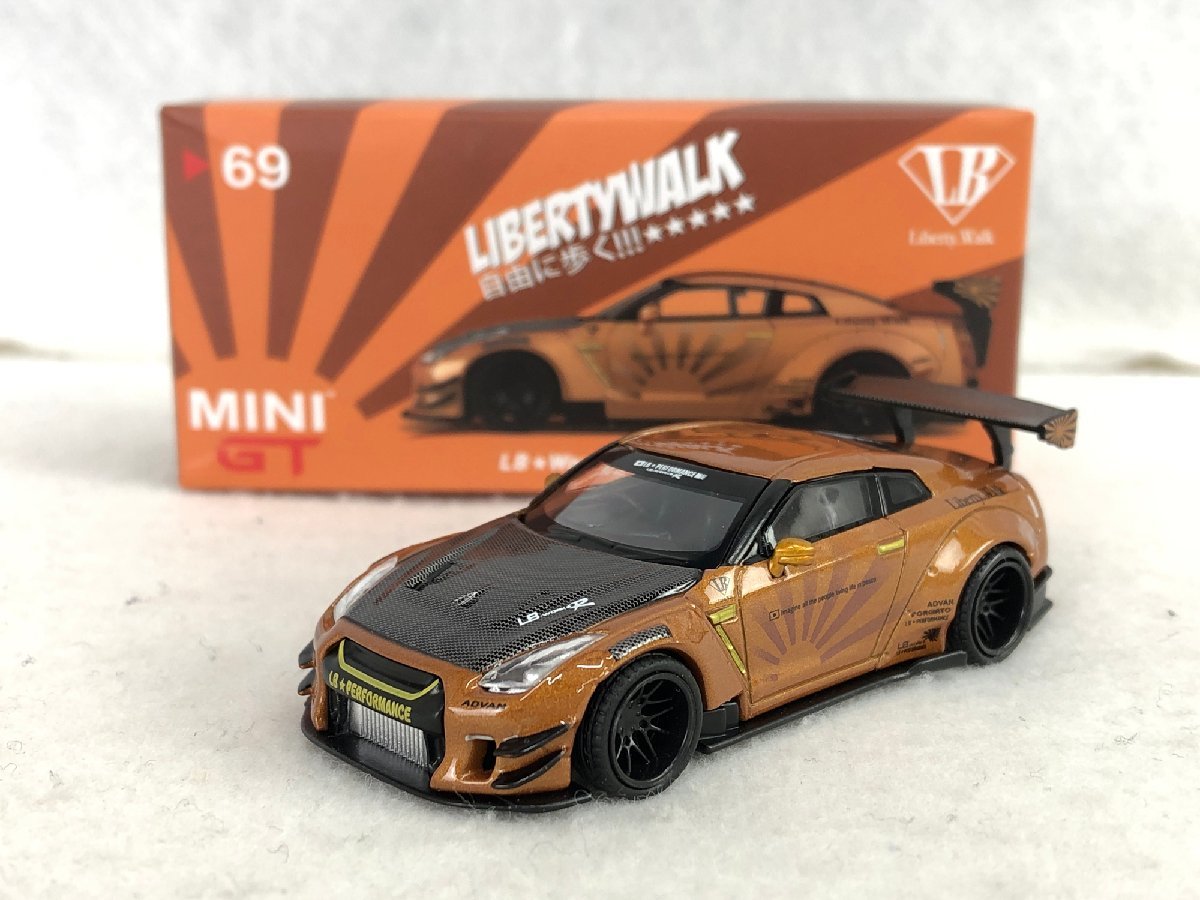 ★中古品★MINI GT 1/64 LBWORKS ニッサン GT-R R35 タイプ2 リアウイング バージョン 3 メタリックブラウン MGT00069-R TSM_画像1