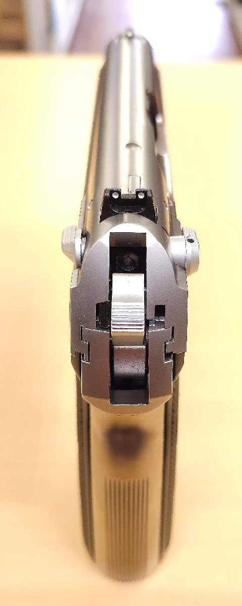 美品・動作品　ウエスタンアームズ　BERETTA ベレッタ M8045 クーガーF アイノックス/INOX ガスガン ハンドガン サバゲー ミリタリー_画像5