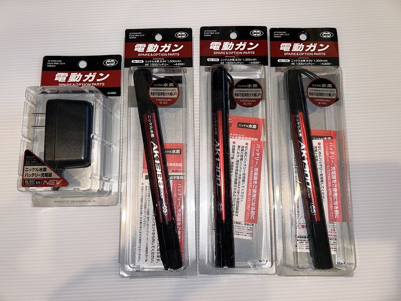 東京マルイ　MP5K（クルツ）HC　新品未使用品　予備バッテリー３本　充電器付き_画像3
