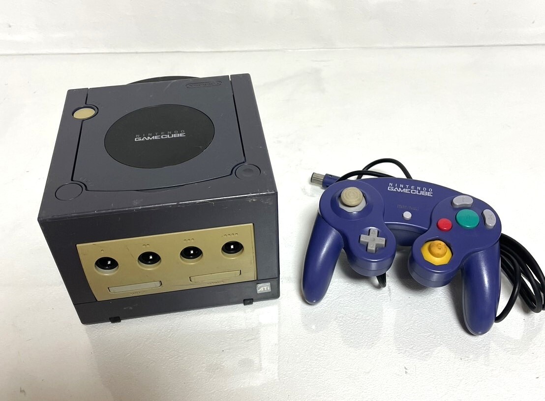 【Y604】Nintendo/任天堂/GAMECUBE/ゲームキューブ/本体/DOL-001/コントローラー1点/コード無し/ゲーム機/動作確認済_画像1