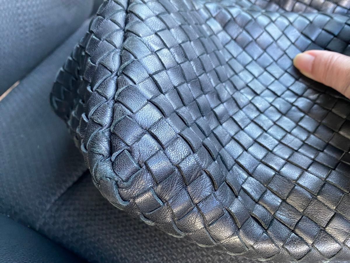 BOTTEGA VENETA（ボッテガヴェネタ）ハンドバッグイントレチャート ワンショルダーバッグ 