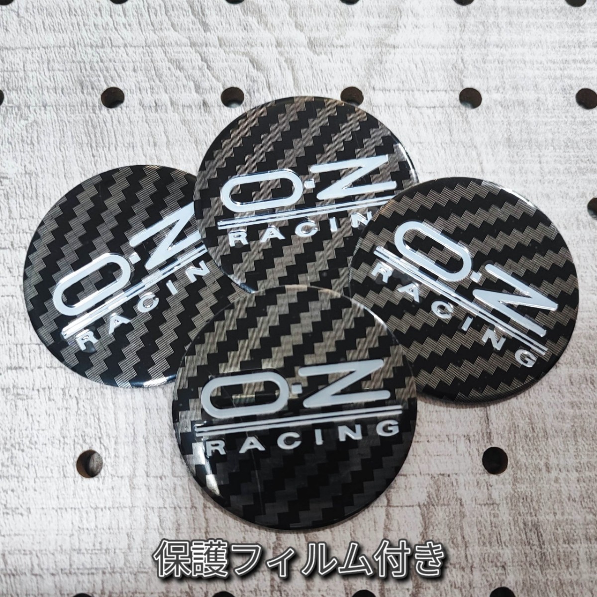 OZ Racing OZレーシング ホイール センターキャップ 45mm【カーボン】4P トヨタ 日産 ホンダ 三菱 スズキ マツダ スバル ダイハツの画像3