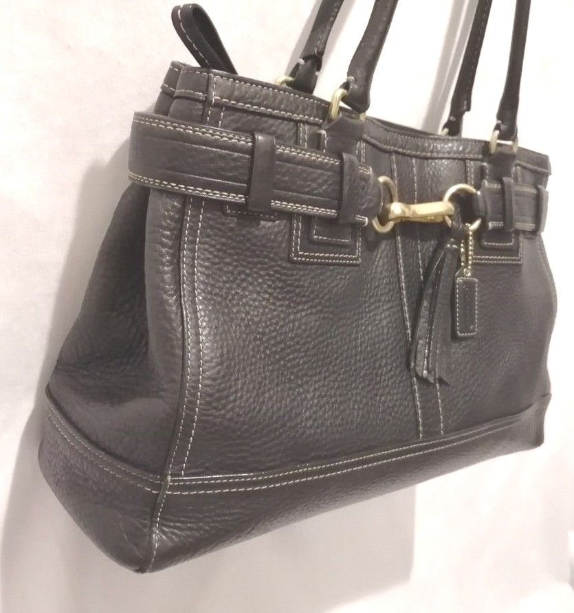 COACH コーチレザー バッグ ブラック 難あり美品|Yahoo!フリマ COACH コーチレザー バッグ ブラック 難あり美品|Yahoo!フリマ