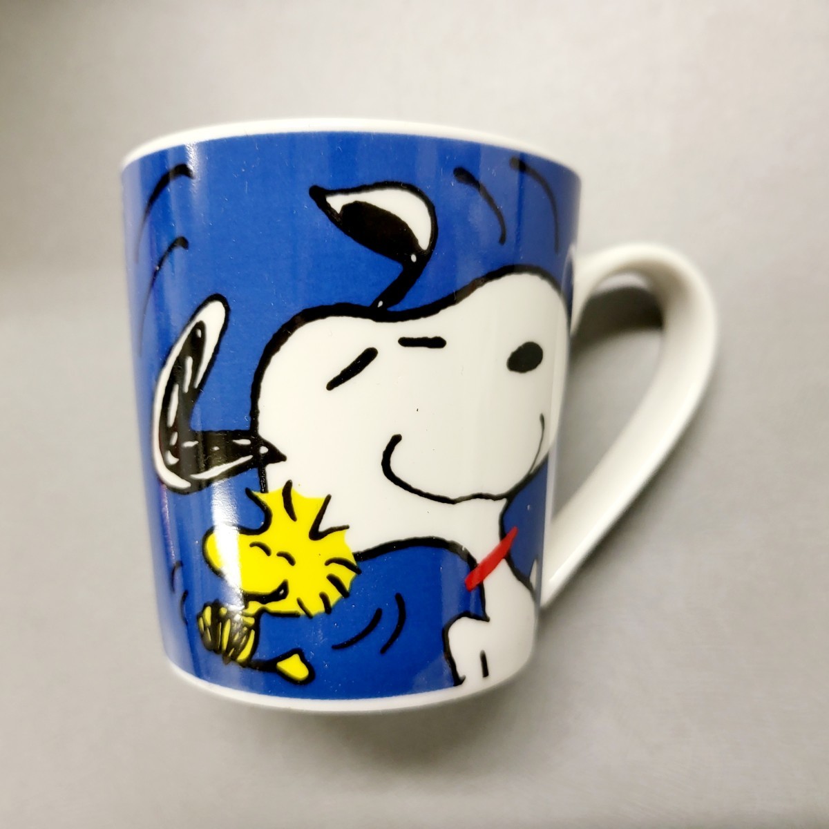 新品未使用　SNOOPY スヌーピー　マグカップ　PEANUTS ミニタオル付き　_画像2