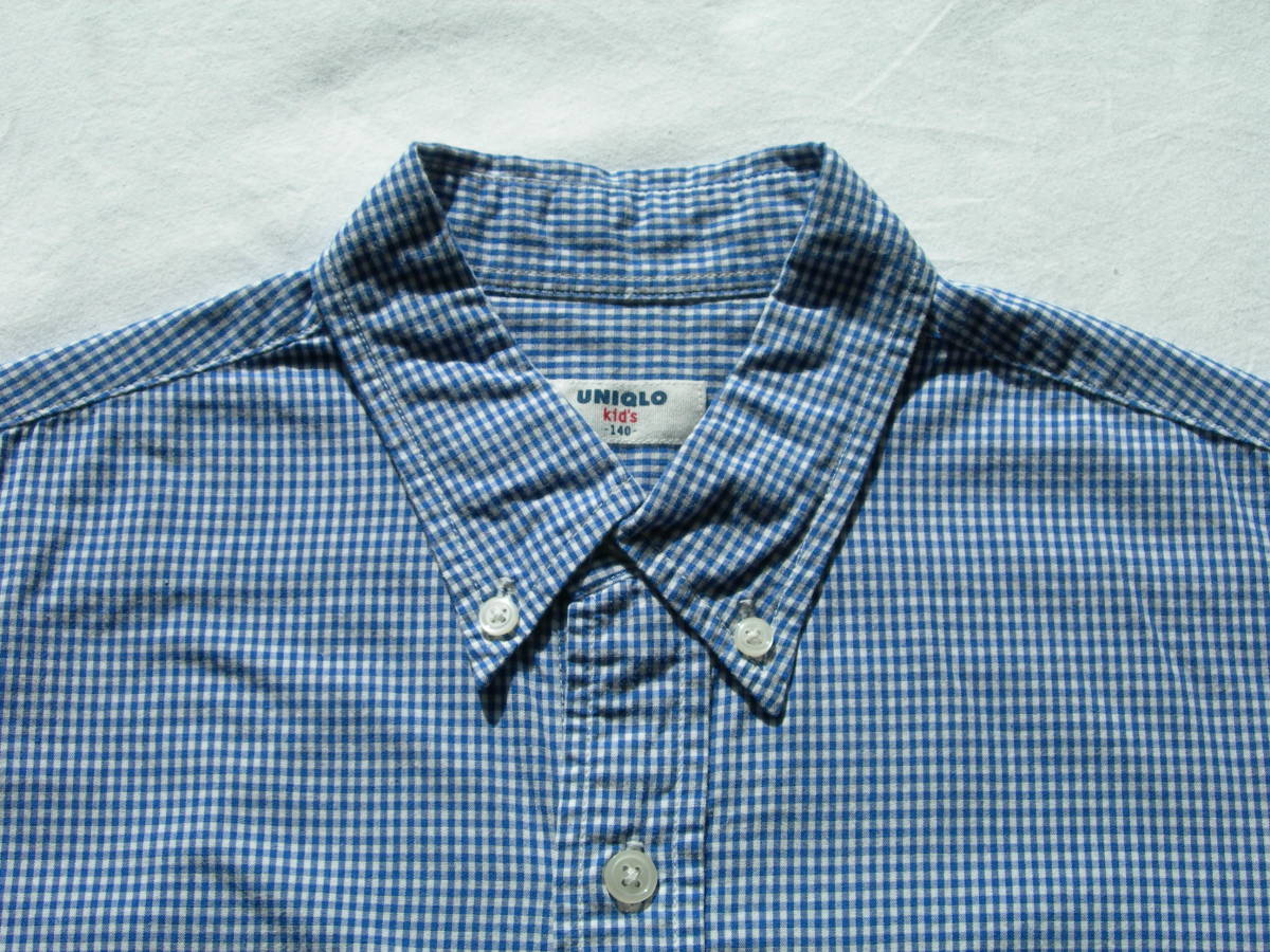 UNIQLO kid\'s short sleeves shirt ( check ) size 140