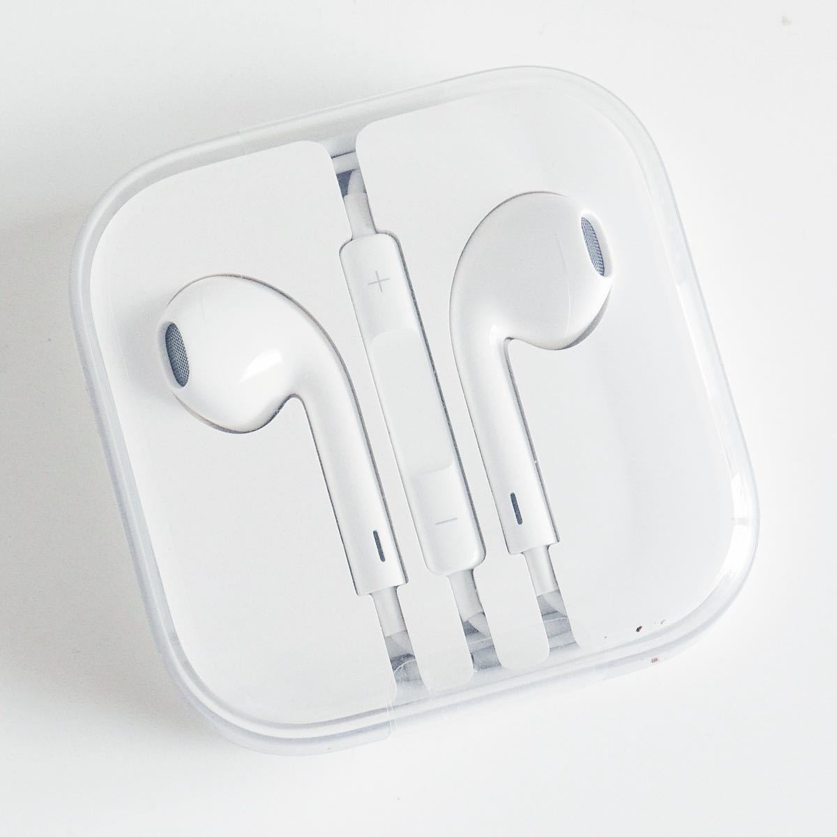 〈即決〉Apple アップル EarPods with 3.5 mm Headphone Plug イヤホン ［ゆうパケット発送対応］_画像1