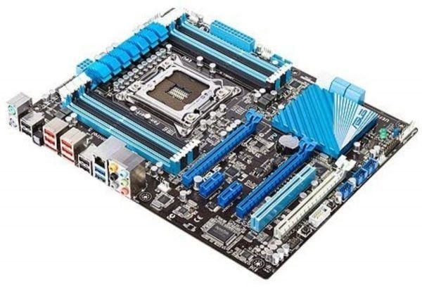 ASUSTeK ASUS P9X79 PRO LGA 2011 Intel X79 SATA 6Gb/s USB 3.0 ATX Intel Motherboard