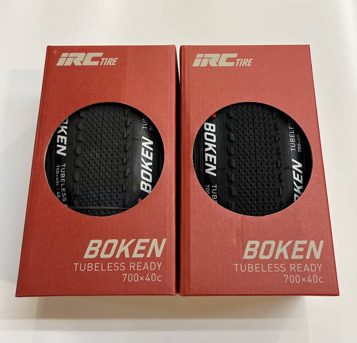 【新品】 IRC BOKEN（ボウケン）TUBELESS READY（チューブレスレディ） グラベルバイク タイヤ 700×40C 2本セット【送料無料・匿名発送】