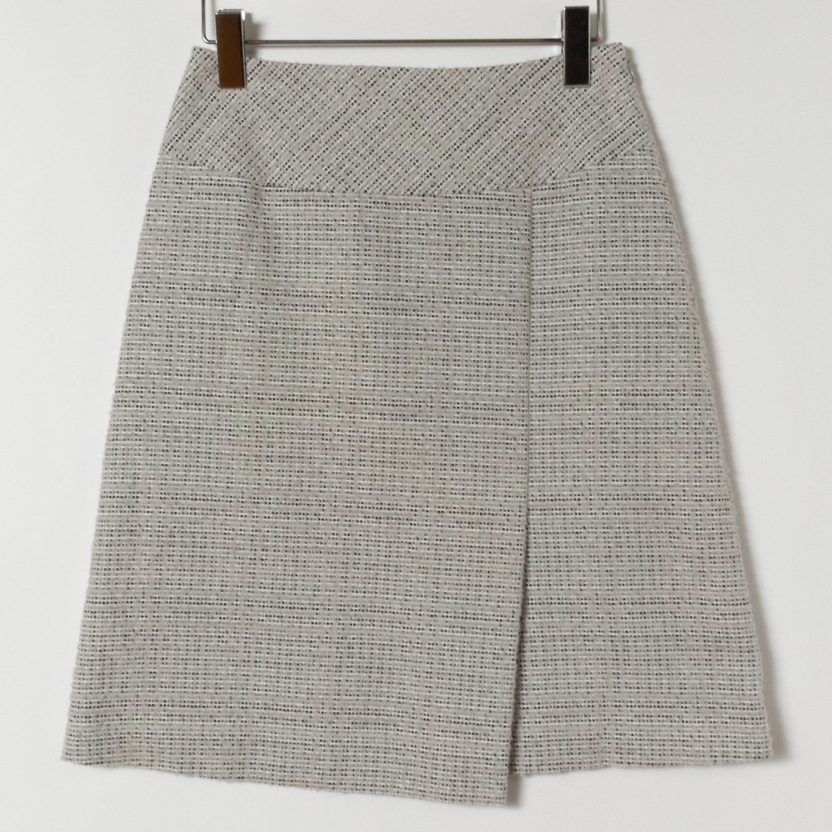 UNTITLED Untitled wool skirt trapezoid skirt knee height gray black 1 S lady's box check clean . on goods formal 