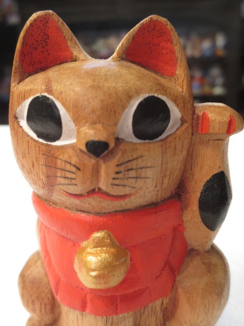 【壽】木彫人形　招き猫（小）　郷土玩具　木工玩具　民芸品_画像3