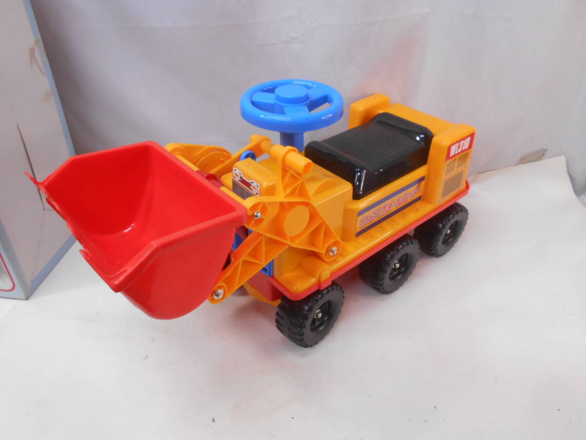  large ..4216 diamond. .... wheel loader passenger use temple . shop made in Japan unused storage goods toy shop dead stock goods 