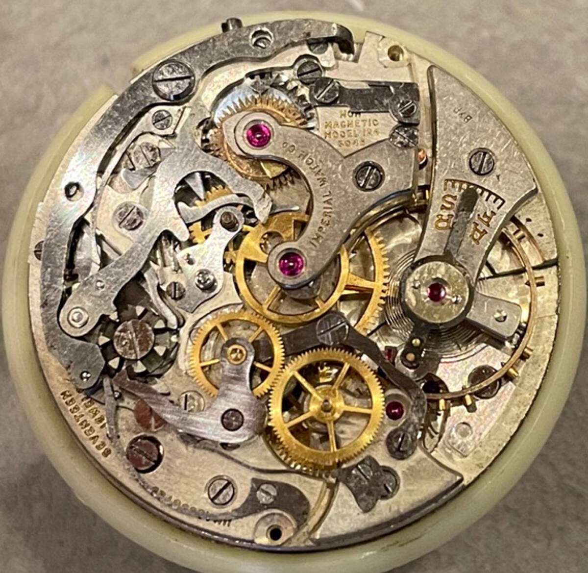 ビンテージ スイス　クロノグラフ　腕時計　IMPERAL Watch Co. VENUS 178 クラムシェル　ケース_画像7