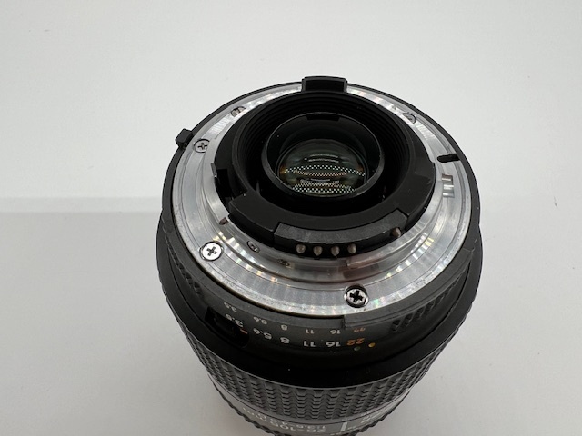 S4084 Nikon AF NIKKOR 28-105mm F3.5-4.5 AFレンズ ズームレンズ 標準レンズ Fマウント フィルム一眼レフ用 デジタル一眼レフ用_画像2