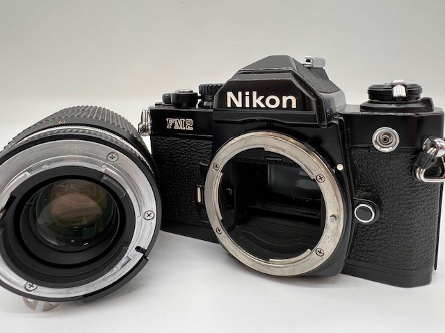 NS33958 Nikon ニコン FM2 ブラック / Zoom-Nikkor 35-135ｍｍ F3.5-4.5 レンズセット フィルムカメラ マニュアルカメラ 標準ズームレンズ_画像7