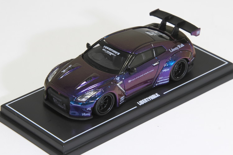 TSM MINI GT 1/64 LB★WORKS Nissan GT-R (R35) Rear Wing Chameleon 日産 カメレオン 台湾限定 京商 トミカサイズ_画像1