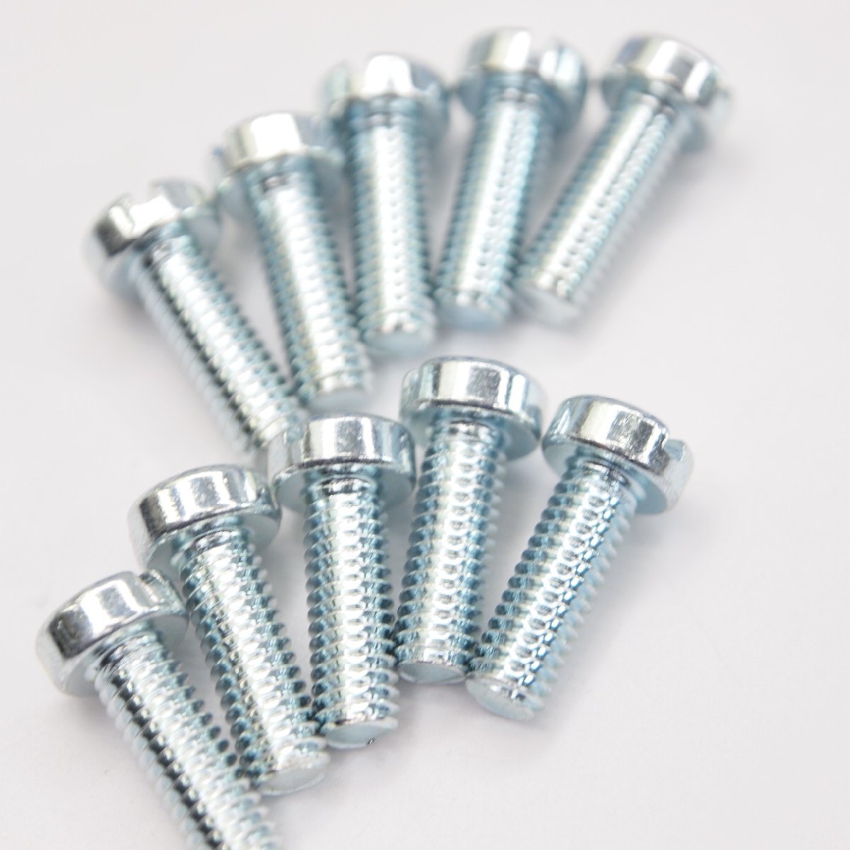 Slotted Round Cheese Head Screw M4x12 マイナスネジ 鉄 10本 Lambretta ランブレッタ VESPA ベスパ_画像2