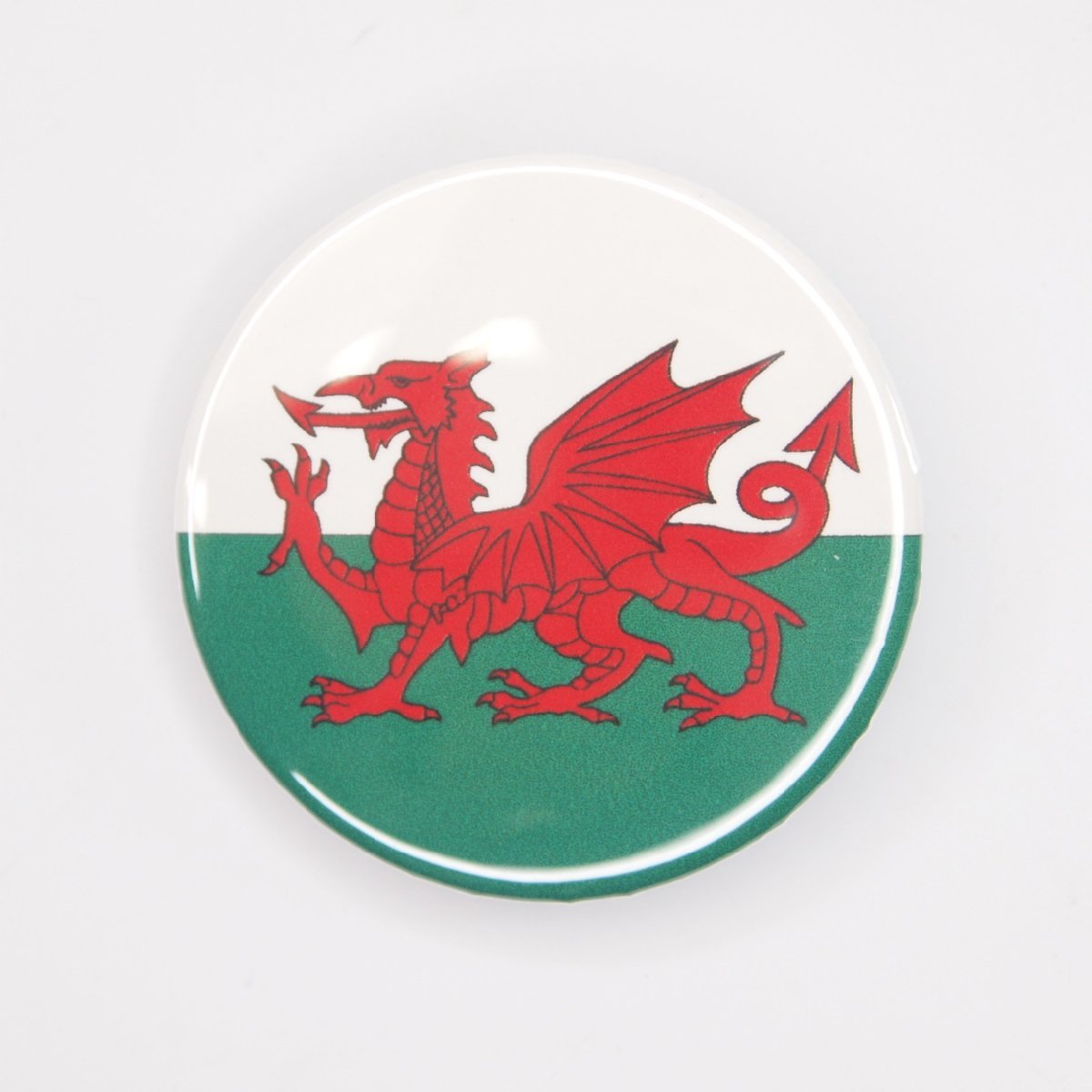 Button badge 40mm National Flag of Wales 缶バッジ 国旗柄 Vespa Lambretta ベスパ ランブレッタ 50S 100 et3 GTR RALLY PX200E 160GS_画像1