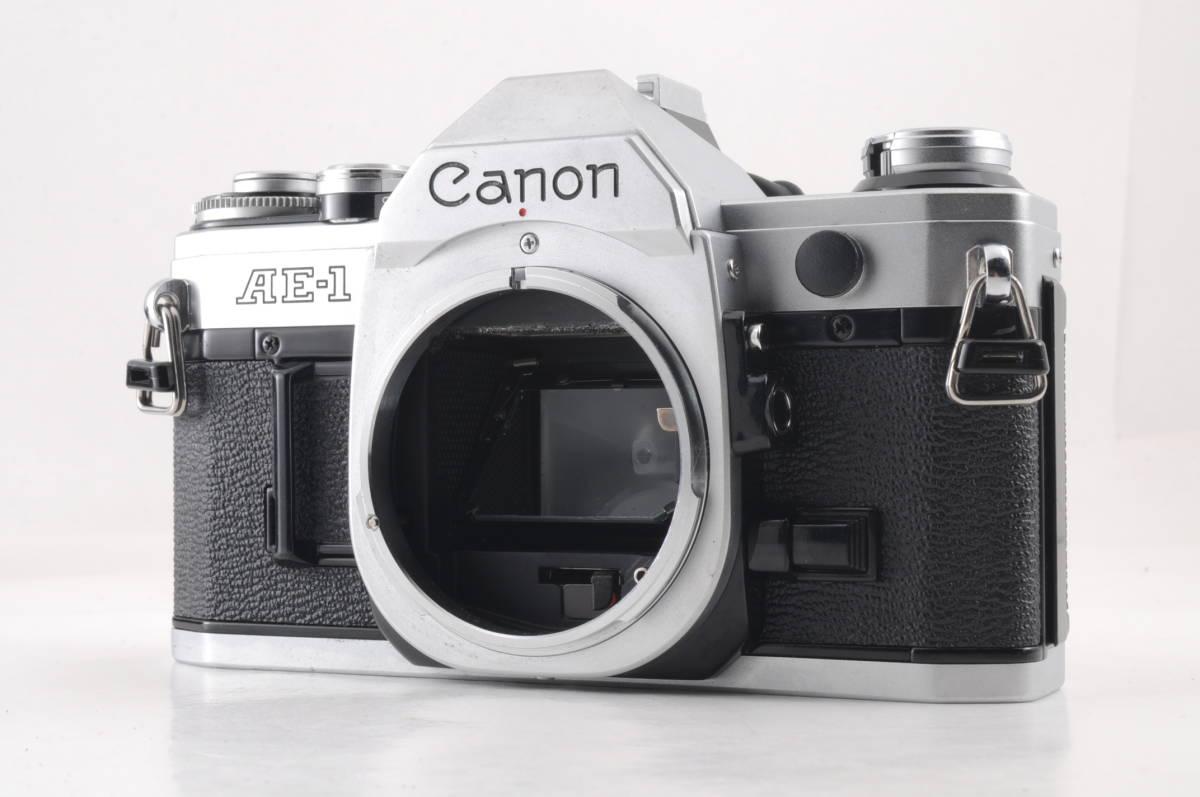 シャッター鳴き無し 動作品 キャノン Canon AE-1 ボディ シルバー MF 一眼レフ フィルムカメラ 管K5854_画像1