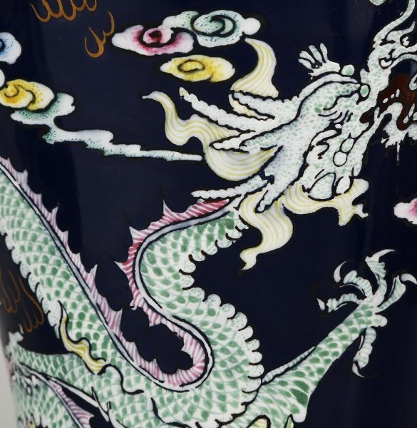 ■中国美術 大清乾隆年製 色絵粉彩雲竜文花瓶 一対 高さ約38㎝■_画像5