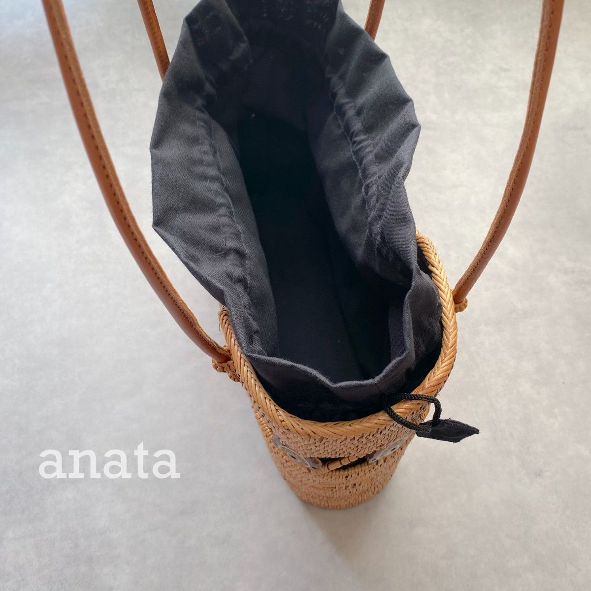 バリ島　アタバッグ　新品未使用　 かごバック ハンドメイド　ハンドバッグ　和装用バッグ　 籠バッグ 天然素材　送料込み