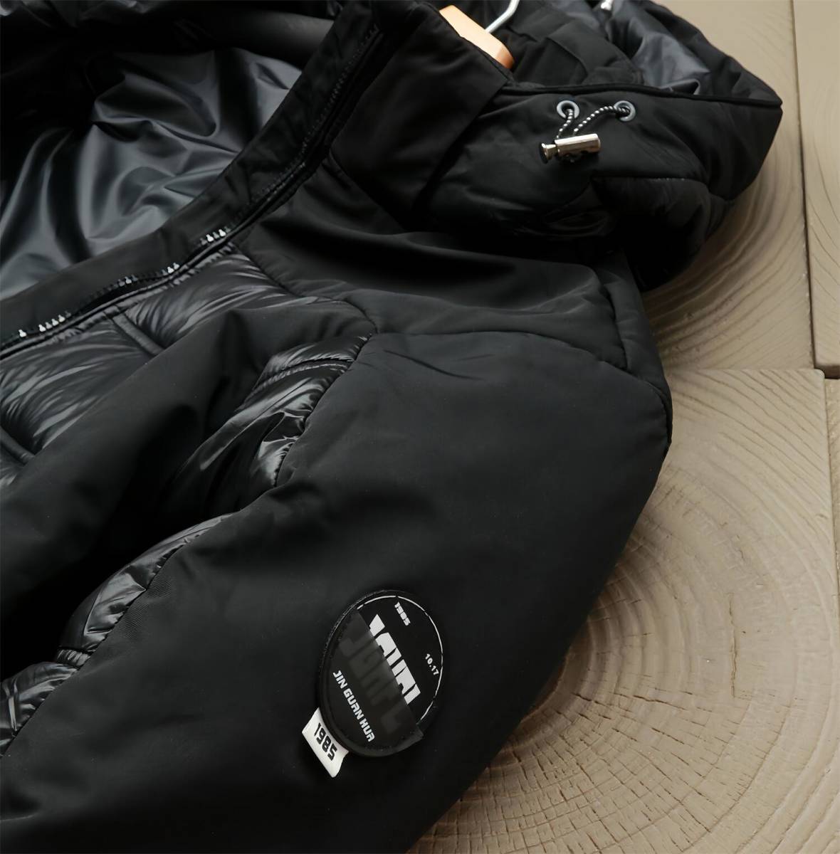 XR20 ICEBERCフランス　中綿ジャケット　メンズ　冬　XL　防寒服　厚手　フェイクダウンジャケット　パーカー　ブルゾン　軽量 ブラック_画像7
