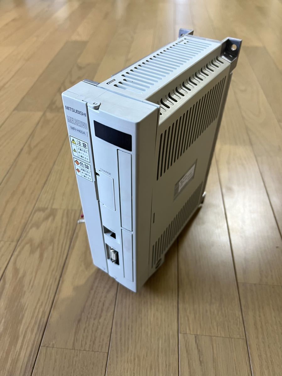 Mitsubishi 三菱電機　AC サーボ　MR-H60A_画像3