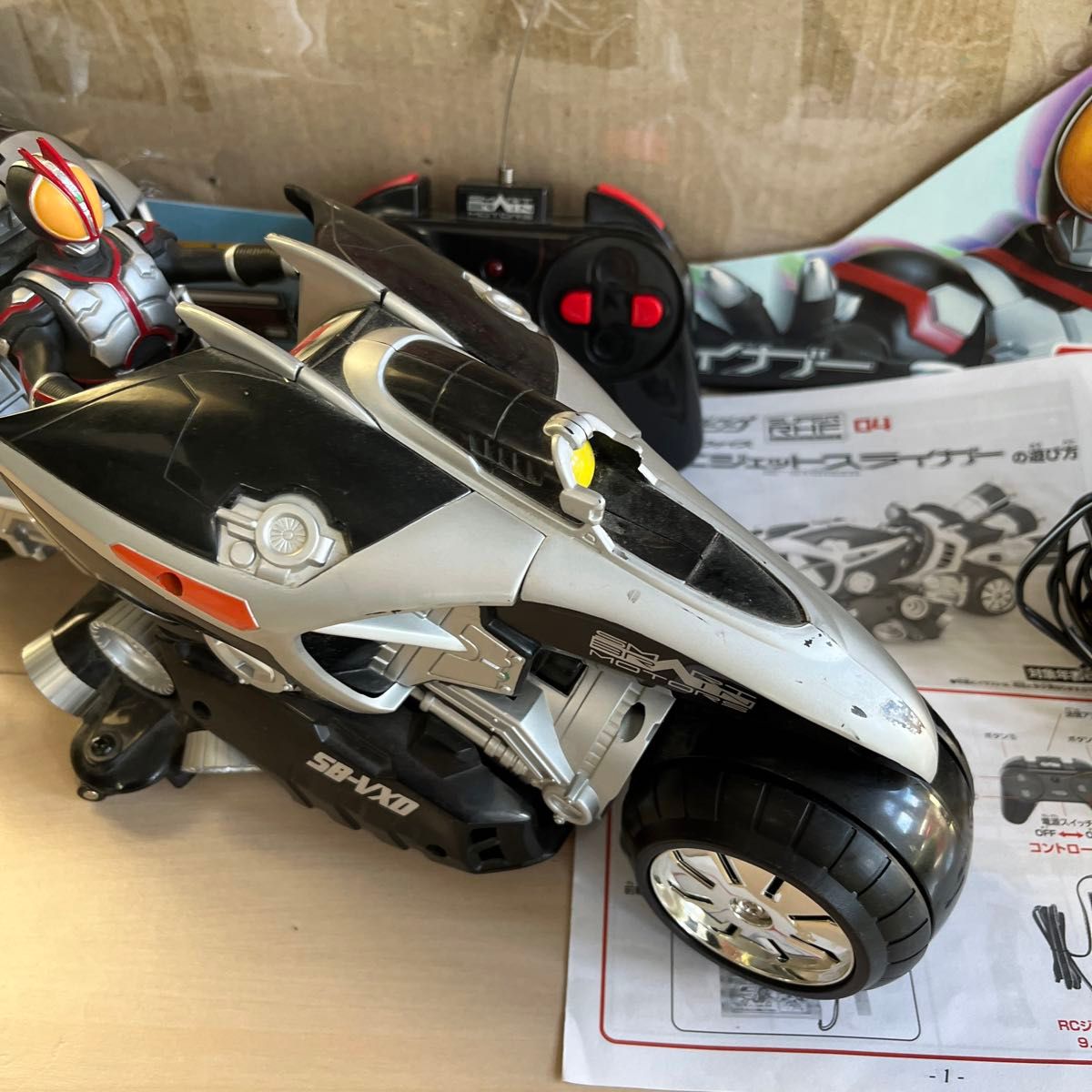 仮面ライダー555 RCジェットスライガー 当時物 バンダイ ポピー 仮面ライダー555 RCジェットスライガー 当時物 バンダイ ポピー