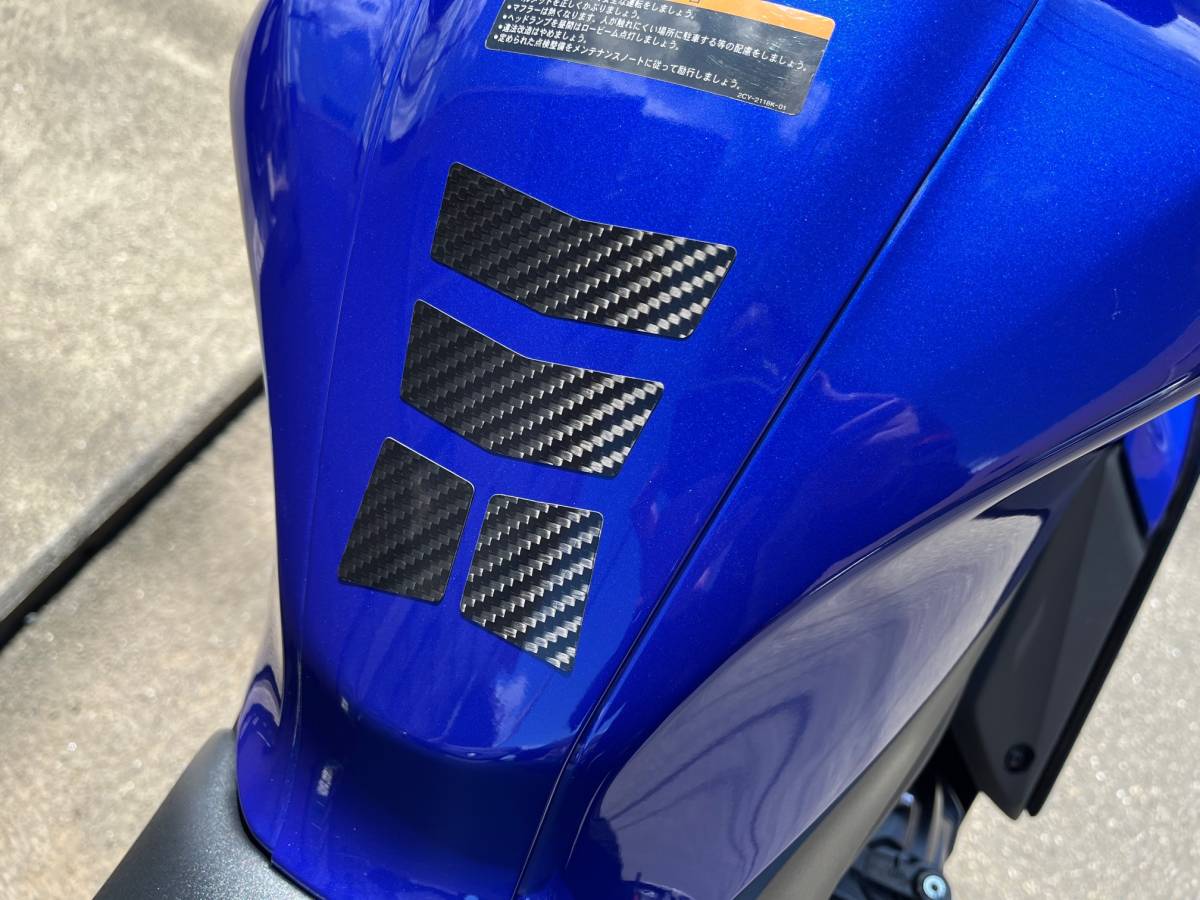 ドライカーボン タンクパッド TYPEⅢ 送料無料2　ヤマハ YZF R1 R125 R15 R25 R3 R6 R7 XJR XSR TZR FZR MT FJ RZ_画像2