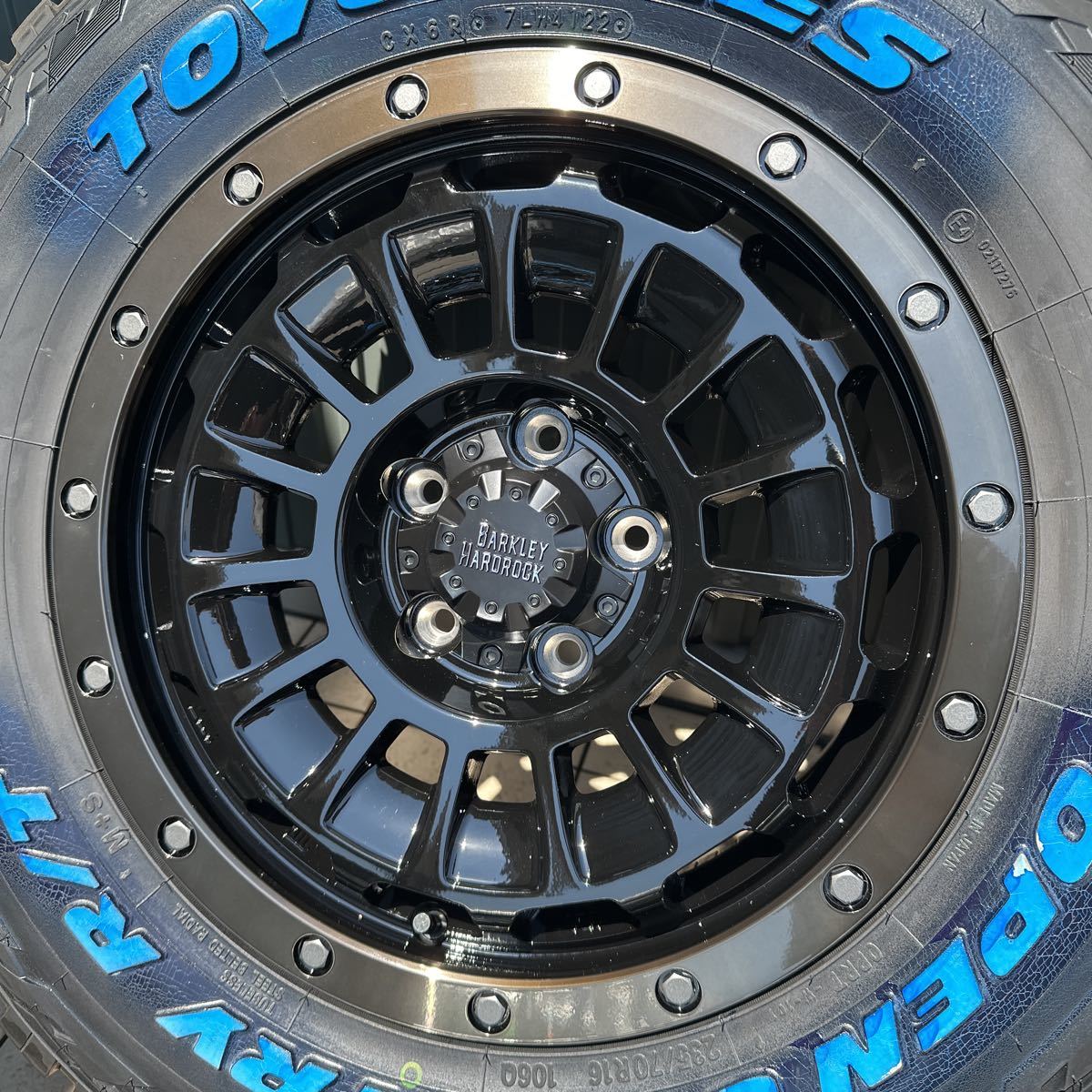 ローガン【オープンカントリーR/T◆】235/70R16 デリカD5 235/70-16◆M+S◆ホワイトレター トーヨータイヤ バークレイ_画像3