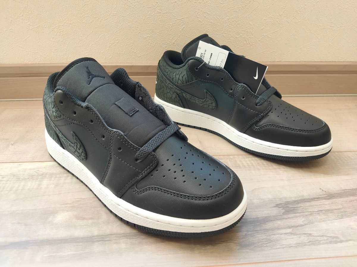 24cm NIKE AIR JORDAN 1 LOW SE GS BLACK ELEPHANT ナイキ エアジョーダン 1 ロー