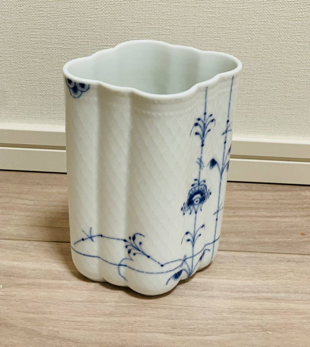 【送料込】ロイヤルコペンハーゲン ブルーパルメッテ ベース 花瓶　royalcopenhagen vase_画像1