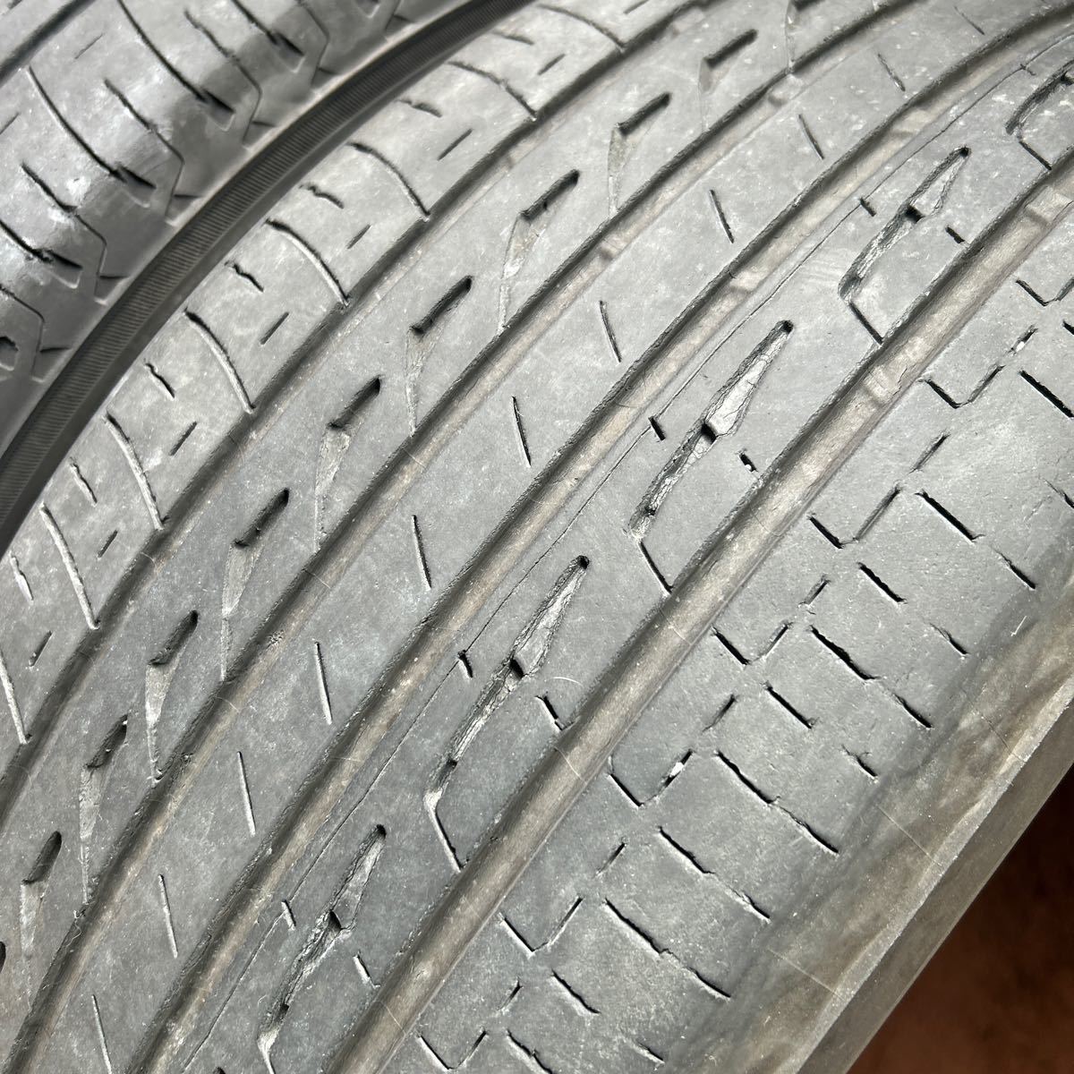 ブリヂストン　REGNO GR-XⅡ 215/55R17 94V 2019年製★2本セット 6〜7分山ぐらい_画像2