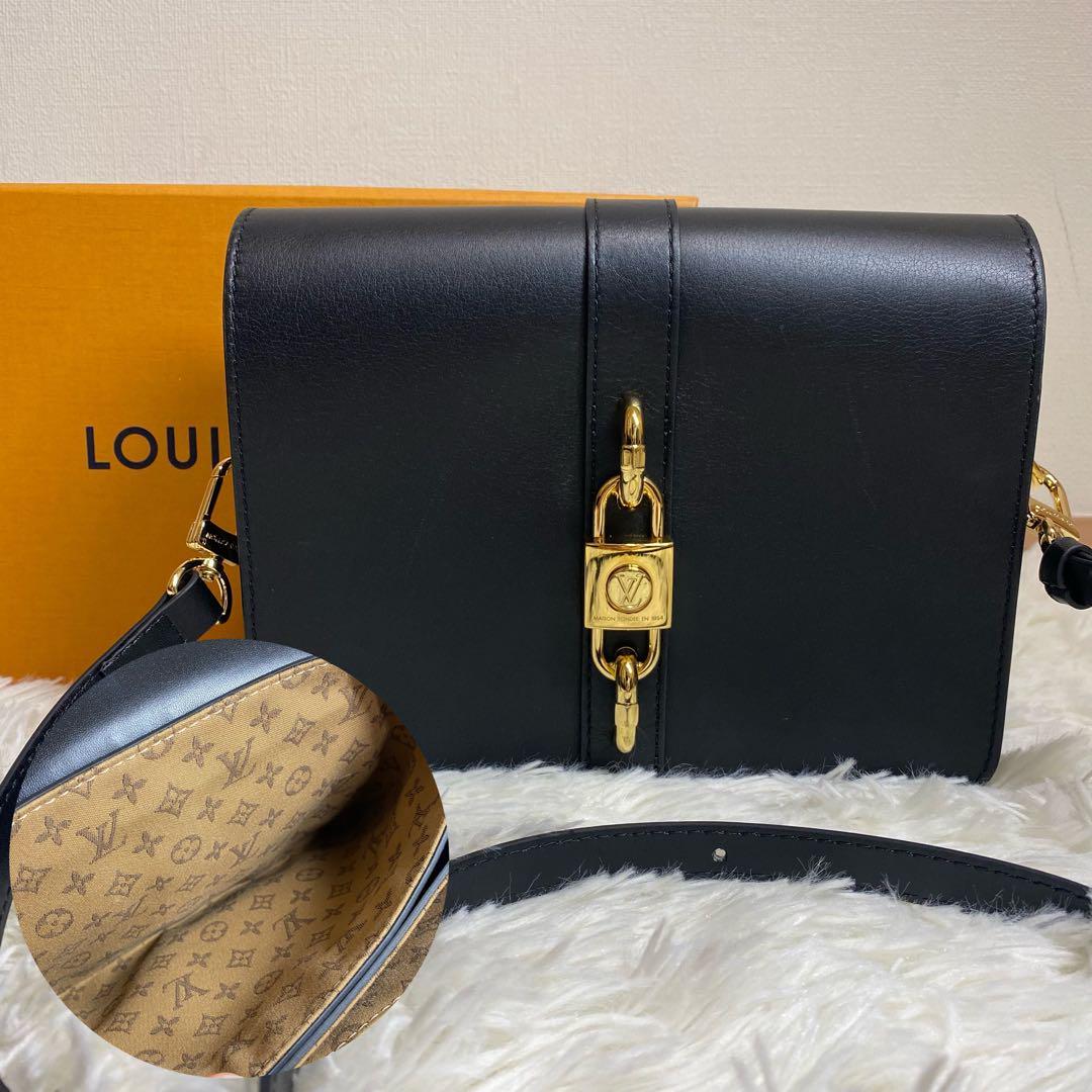 1円 超極美品 LOUIS VUITTON ルイヴィトン M57743 レザー ランデヴー ショルダーバッグ　2WAYショルダーバッグ 黒 カデナ 総柄 モノグラム_画像1