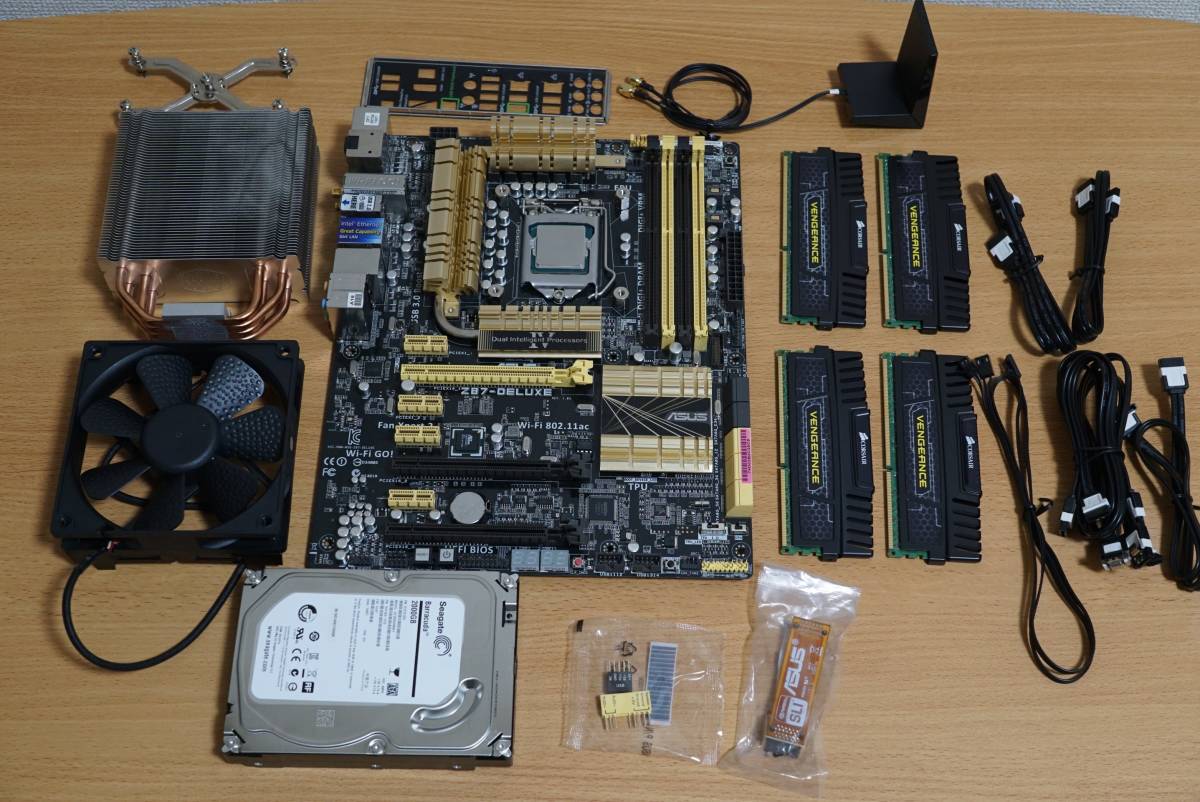 Intel Core i7 4770K, ASUS Z87-DELUXE, DDR3メモリ8GBx4, おまけCPUクーラー, 2TBHDD, Windows10 中古_画像1